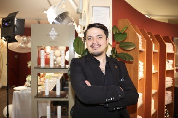 Geschäftsführer und Friseurmeister